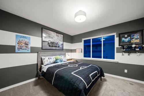 1261 Eldon Road, North Vancouver, BC 