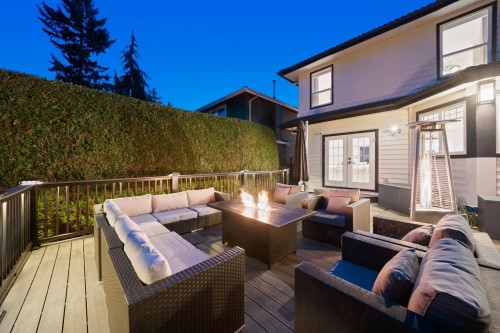 1261 Eldon Road, North Vancouver, BC 