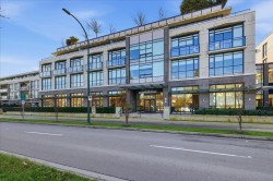 104-438 King Edward Avenue W Vancouver, BC V5Y 0M5