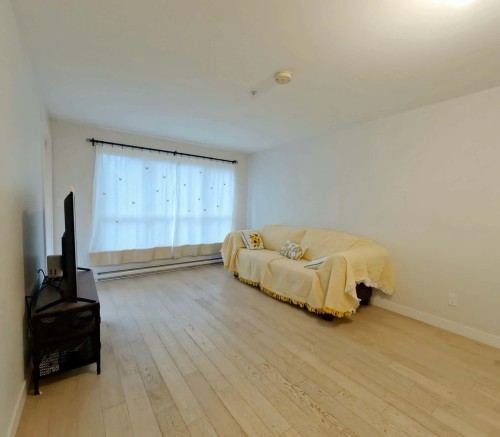 208-5555 Dunbar Street, Vancouver, BC 