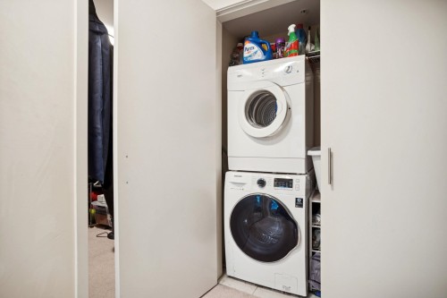 205-522 8Th Avenue, Vancouver, BC 