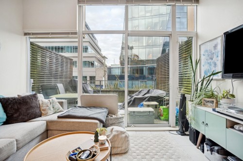 205-522 8Th Avenue, Vancouver, BC 