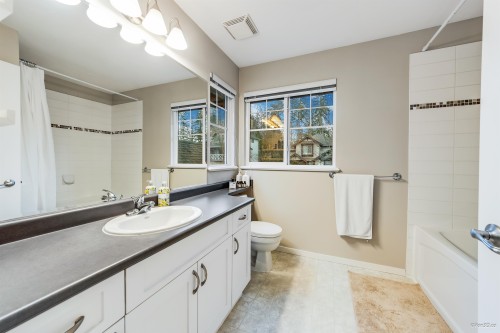 6 Alder Drive, Port Moody, BC 