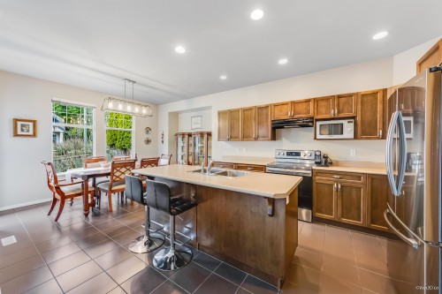 6 Alder Drive, Port Moody, BC 