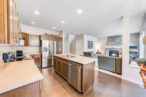 6 Alder Drive, Port Moody, BC 