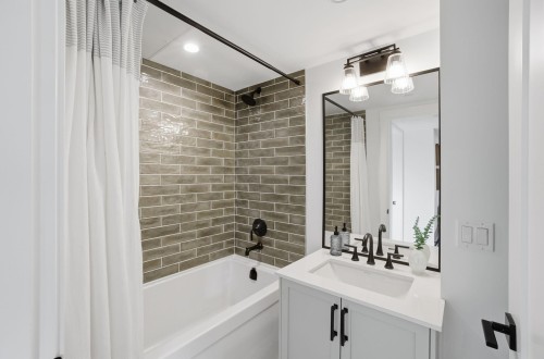 1967 Napier Street, Vancouver, BC 