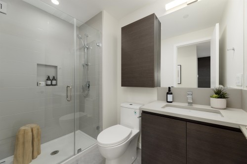 2507-4168 Lougheed Highway, Burnaby, BC 
