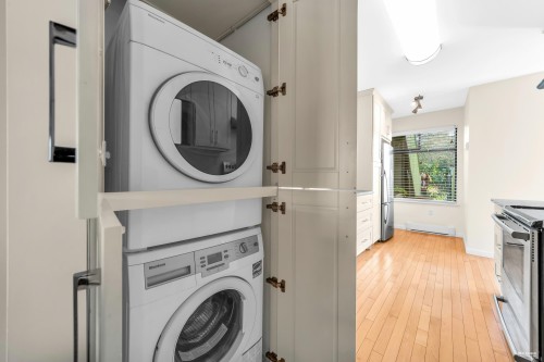 1031 Scantlings, Vancouver, BC 