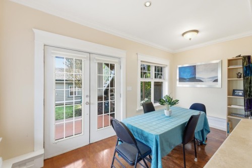 3662 Oak Street, Vancouver, BC 