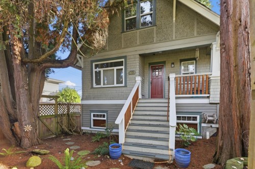 3662 Oak Street, Vancouver, BC 