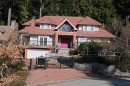 4989 Chalet Place, North Vancouver, BC 