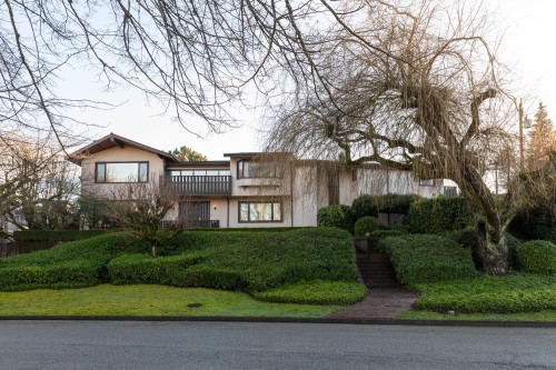 2296 32Nd Avenue W, Vancouver, BC 