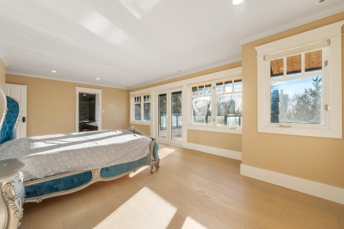 366 Keith Road, West Vancouver, BC 