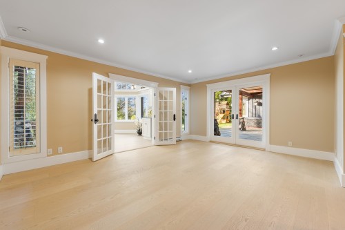 366 Keith Road, West Vancouver, BC 