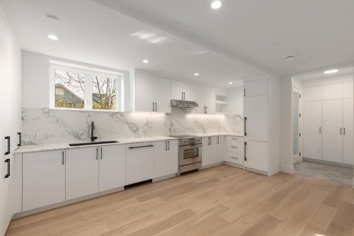 853 19Th Avenue E, Vancouver, BC 