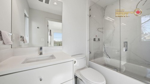 2710 Crescentview Drive, North Vancouver, BC 