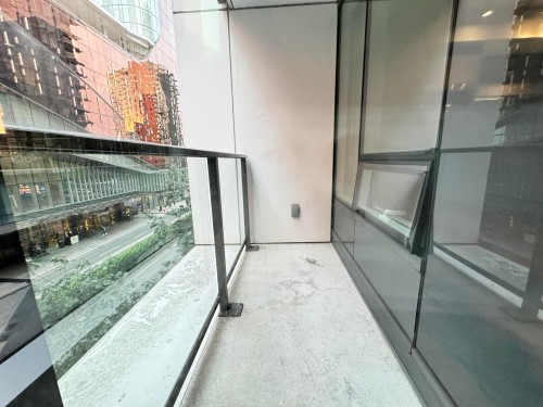 68 Smithe Street, Vancouver, BC 