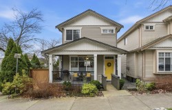 10241 244 Street  Maple Ridge, BC V2W 2E3