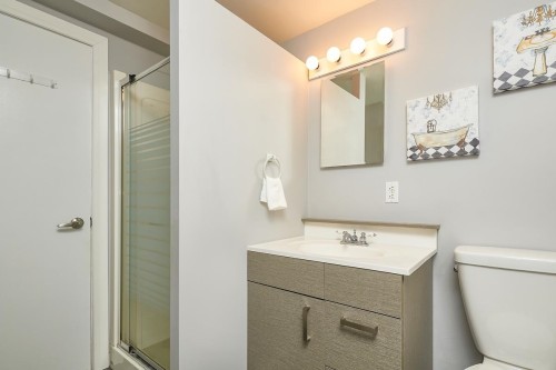 630 Sydney Avenue, Coquitlam, BC 