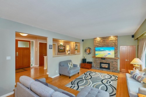 630 Sydney Avenue, Coquitlam, BC 