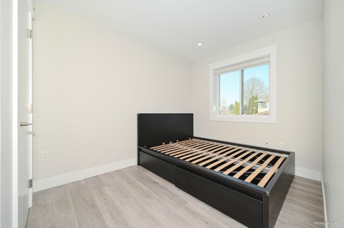 4737 Gothard Street, Vancouver, BC 