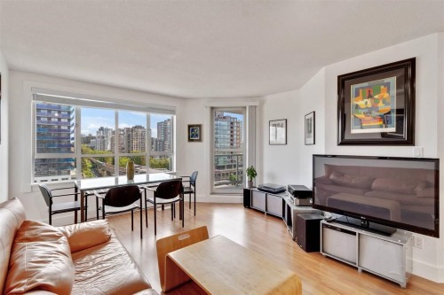 1001-3455 Ascot Place  Vancouver, BC V5R 6B7