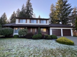 12411 Klassen Place  Maple Ridge, BC V2X 8P3