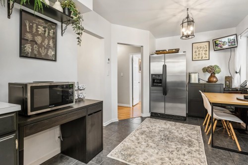 2560 Haversley Avenue, Coquitlam, BC 