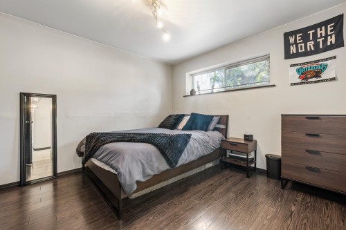 2560 Haversley Avenue, Coquitlam, BC 