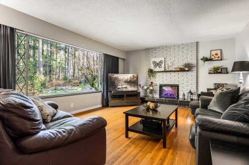 2560 Haversley Avenue, Coquitlam, BC 