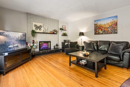 2560 Haversley Avenue, Coquitlam, BC 