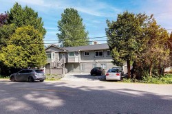 22477 121 Avenue  Maple Ridge, BC V2X 3T2