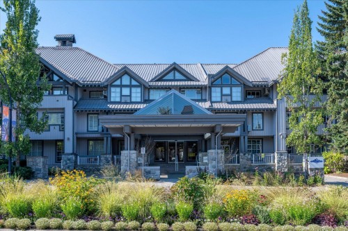 106-4573 Chateau Boulevard  Whistler, BC V0N 1B4