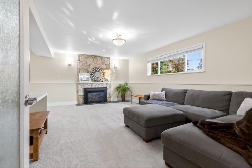 1205 Brisbane Avenue, Coquitlam, BC 