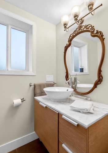 1205 Brisbane Avenue, Coquitlam, BC 