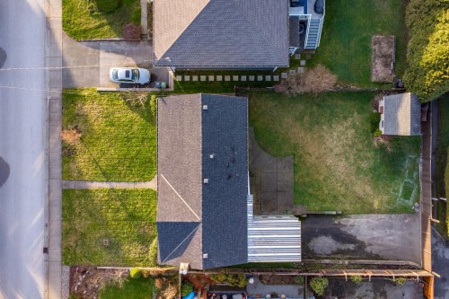 1205 Brisbane Avenue, Coquitlam, BC 