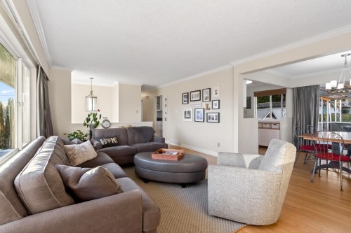 1205 Brisbane Avenue, Coquitlam, BC 