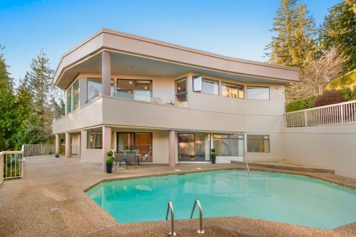 2490 Westhill Court  West Vancouver, BC V7S 3A5