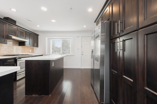 3136 47Th Avenue E, Vancouver, BC 