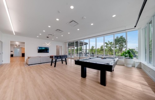 910-318 Alderson Avenue, Coquitlam, BC 