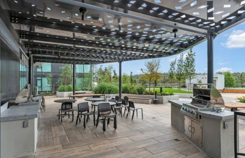 910-318 Alderson Avenue, Coquitlam, BC 