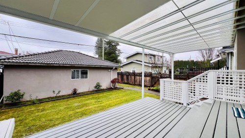 2813 21St Avenue W, Vancouver, BC 