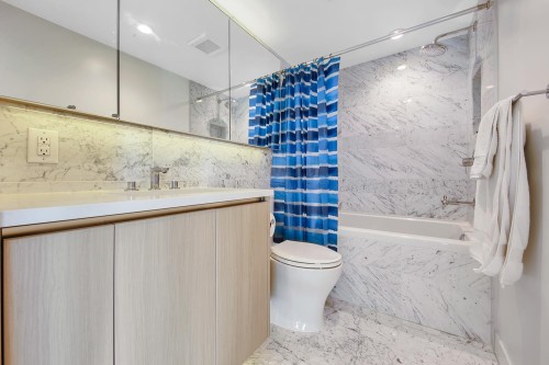 1102-1768 Cook Street, Vancouver, BC 