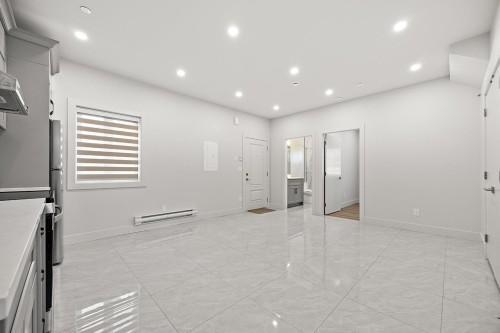 3015 19Th Avenue E, Vancouver, BC 