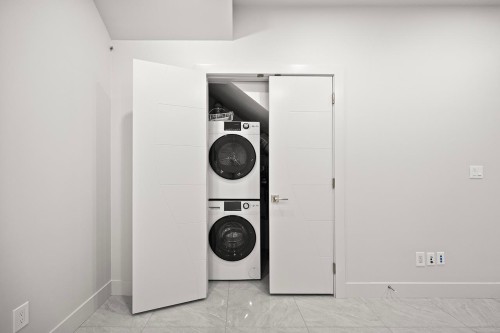 3015 19Th Avenue E, Vancouver, BC 