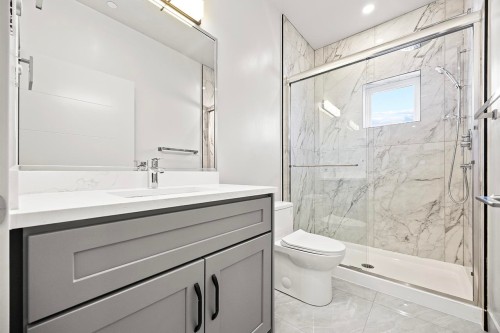 3015 19Th Avenue E, Vancouver, BC 