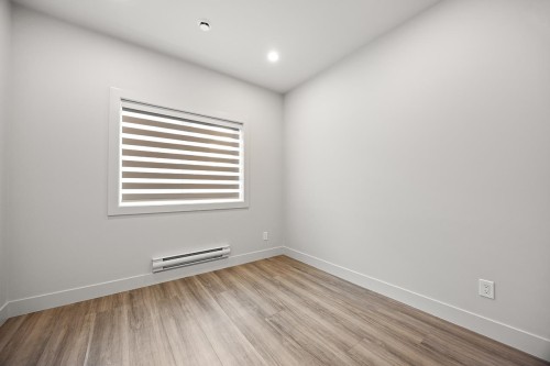 3015 19Th Avenue E, Vancouver, BC 