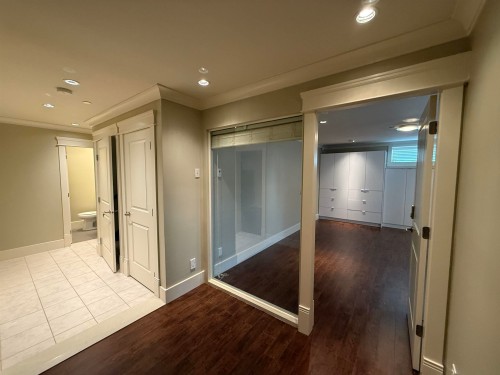 7689 Jasper Crescent, Vancouver, BC 