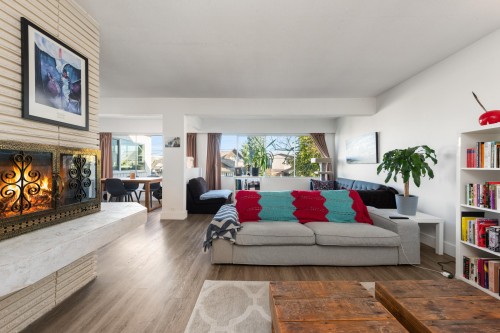 1657 Beach Grove Road  Delta, BC V4L 1P4