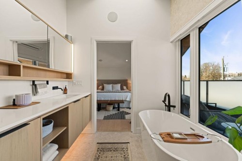 529 17Th Avenue E, Vancouver, BC 